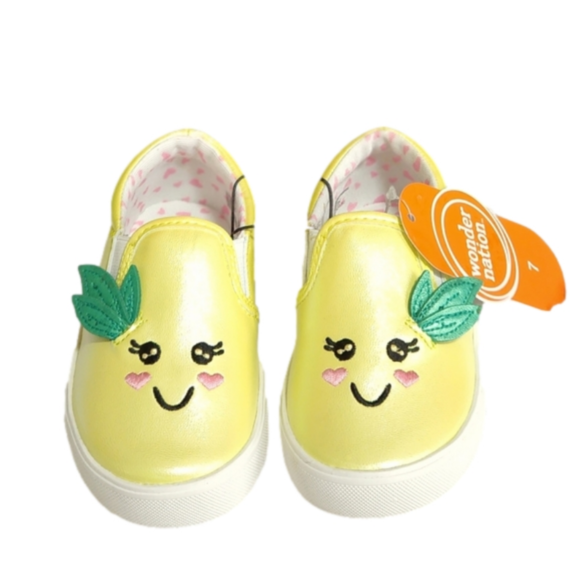 NEW WITH TAGS Wonder Nation Girl Slip On Sneakers Yellow Size 7 - Picture 10 of 12